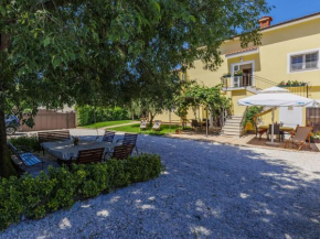 Apartment Nino-5 by Interhome